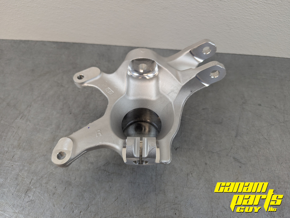 NEW OEM Right Hand Front Knuckle Maverick X3 2022+ 706204786